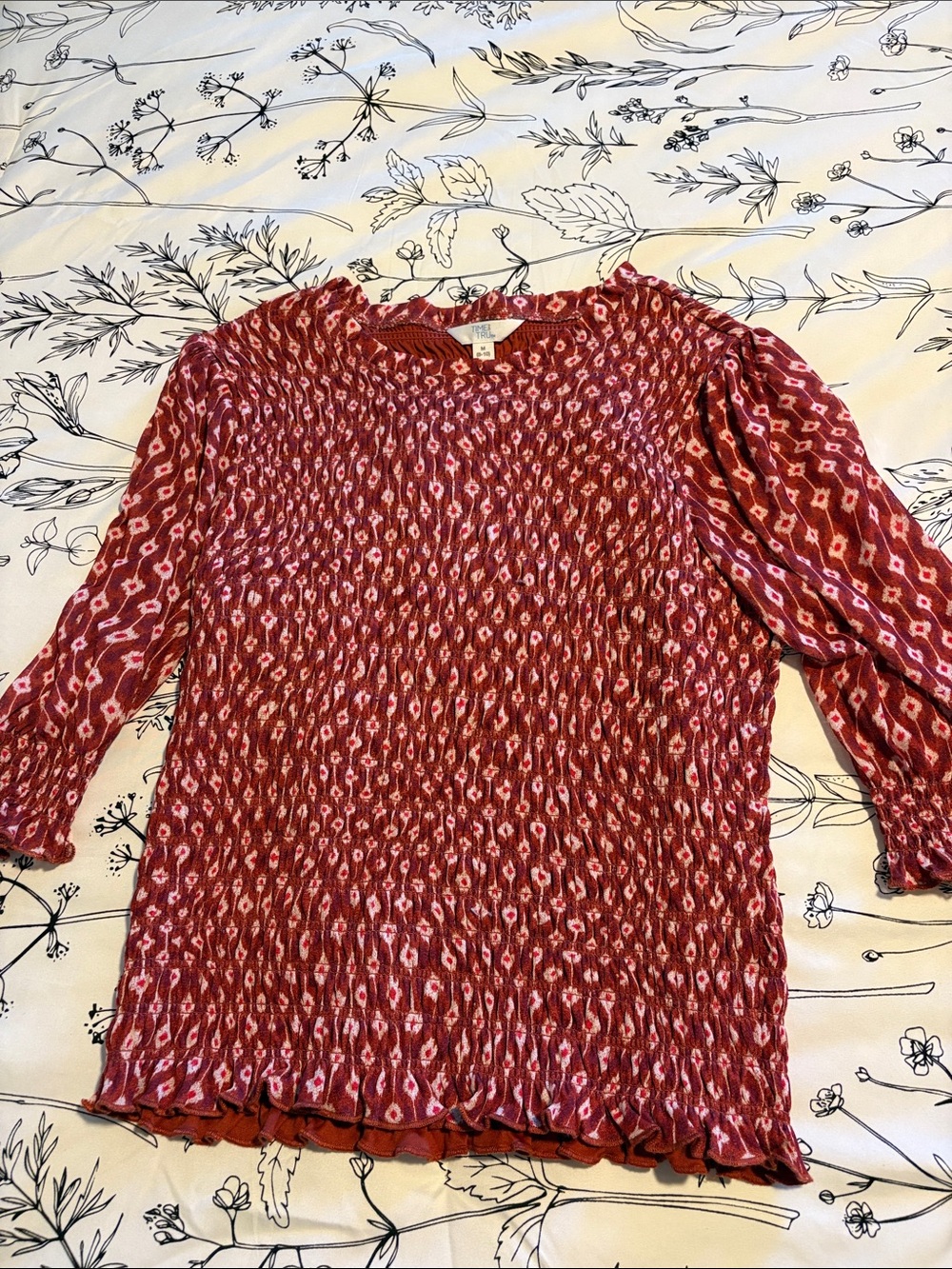 Lot of 2 Ruched Pattern Tops - Picture 3 of 5